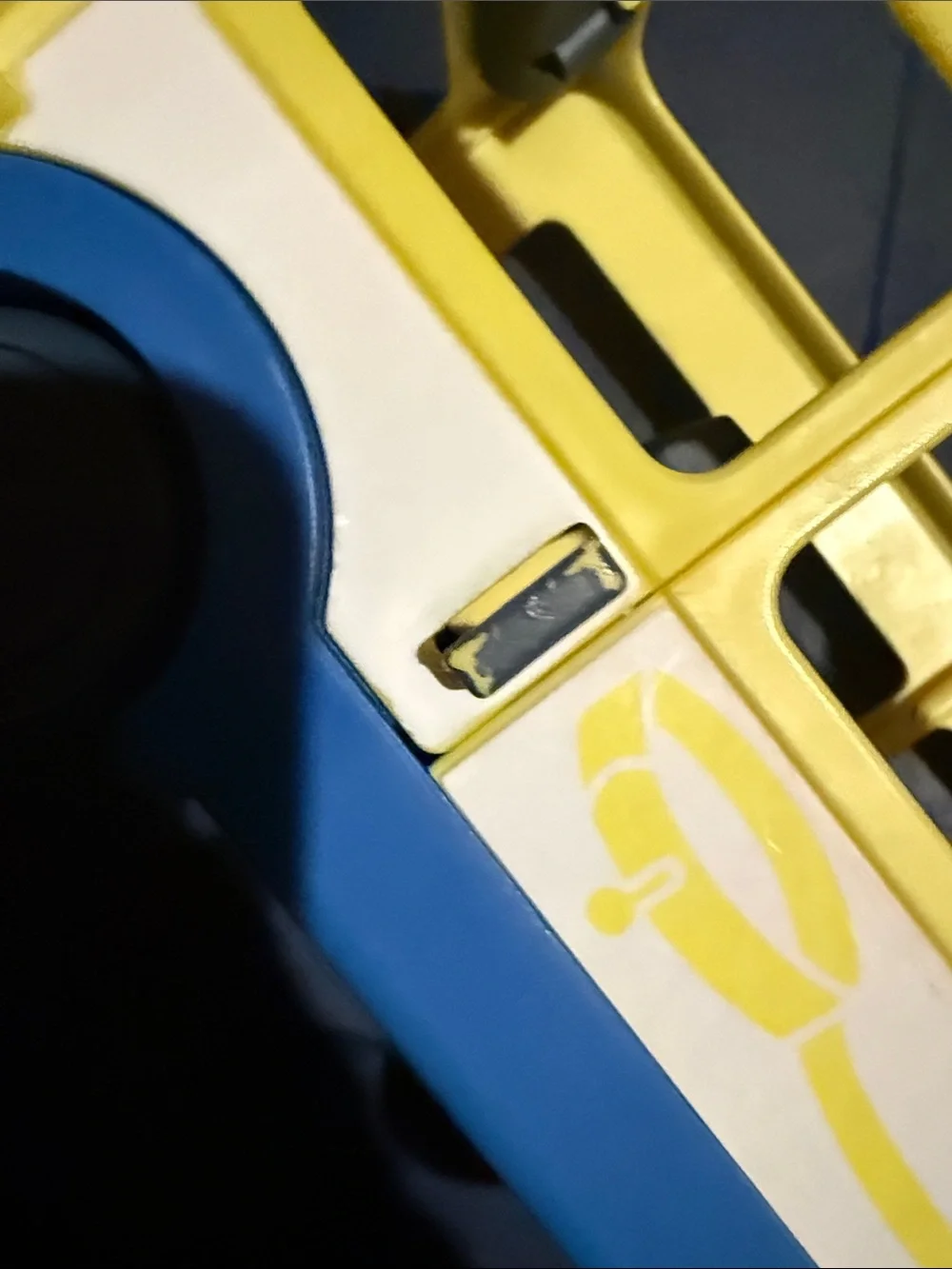 Bluey Bus yellow/blue- 'The Beach' Play Vehicle| no figures